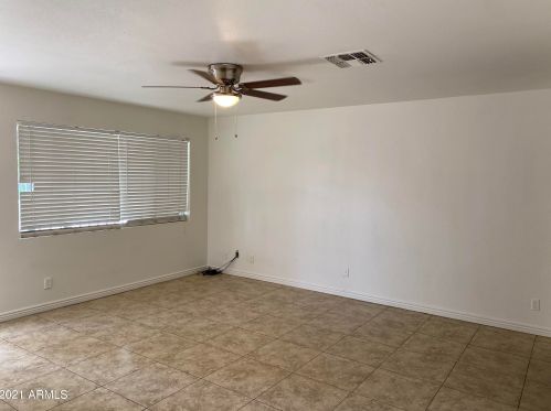 3810 Augusta Ave, Phoenix, AZ 85051-6472