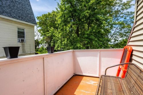 432 Howard St, Lawrence MA 01841-2306 exterior