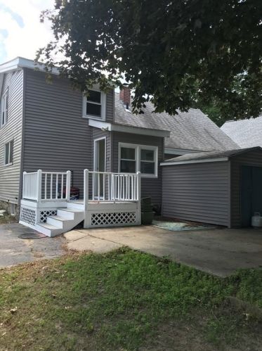 26 Clayton Ave, Methuen MA 01844-2700 exterior