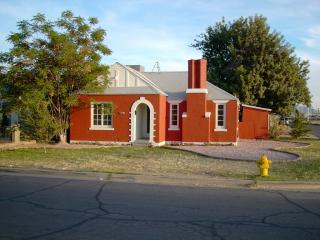 1927 Holly St, Phoenix AZ  85009-2822 exterior