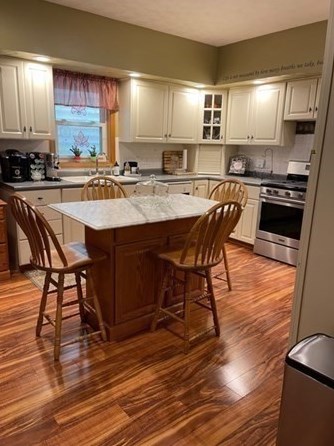 46 Pitman St, Fall River MA  02723-2851 exterior