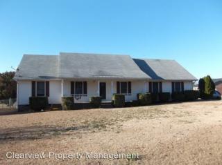 21 Hallmark Dr, Spring Lake NC  28390-7631 exterior