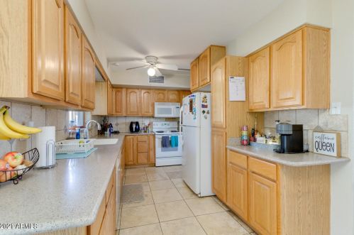 410 El Camino Dr, Phoenix AZ 85051-9122 exterior