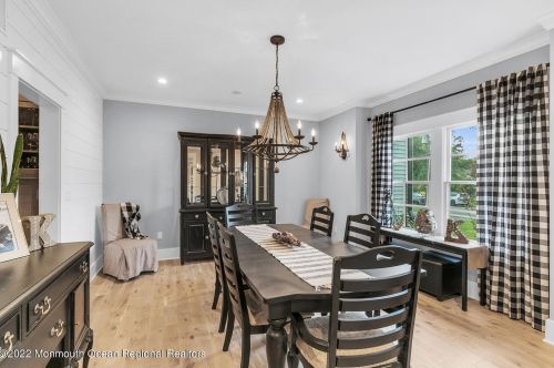 61 Winding Way, Little Silver NJ 07739-1720 exterior