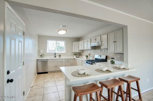 4718 53 Ave, Phoenix AZ 85031-1119 exterior