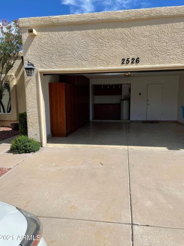 2526 Bluefield Ave, Phoenix AZ 85032-1542 exterior