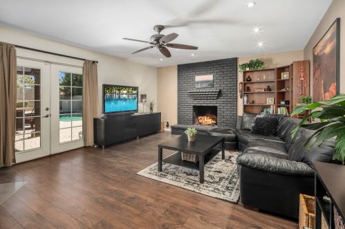 16017 6 Pl, Phoenix AZ 85024-1000 exterior