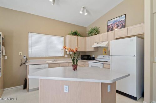 4741 Charleston Ave, Phoenix AZ  85032-9553 exterior