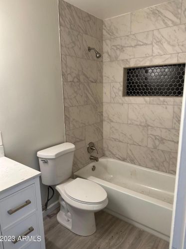 3213 Charter Oak Rd, Phoenix AZ  85029-2312 exterior