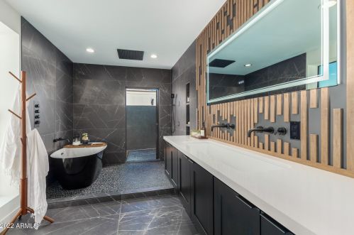 1253 Cambridge Ave, Phoenix AZ  85006-1102 exterior