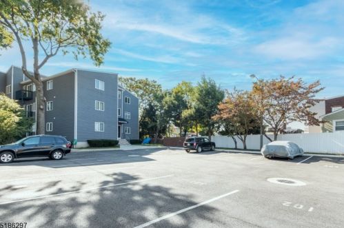 52 Heckel St, Belleville NJ 07109-1088 exterior