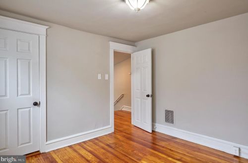 116 Lupton Ave, West Deptford NJ  08096-2313 exterior