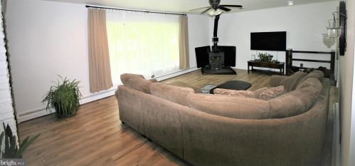 28150 Gaunts Brg Rd, Columbus NJ 08022-1813 exterior