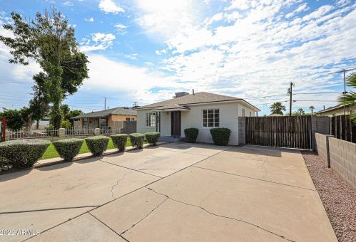 2922 15th Ave, Phoenix, AZ 85015-6132