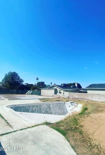 3417 44th Pl, Phoenix AZ 85050-6934 exterior