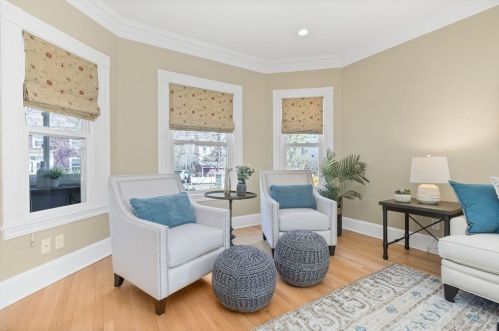 67 Bourne St, Newton MA 02466-1707 exterior