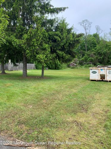 227 Cooper Rd, Tinton Falls, NJ 07701-6007