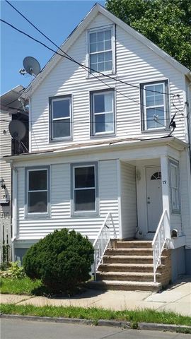 79 John St, Carteret, NJ 07008-3129