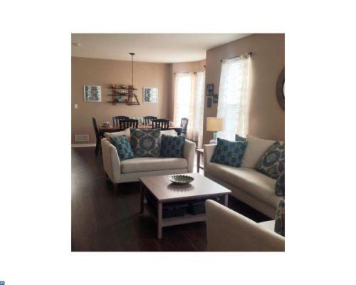 161 Chancellor Dr, West Deptford, NJ 08096-5158