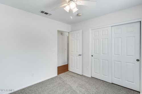 2021 Bluefield Ave, Phoenix AZ 85032-8817 exterior