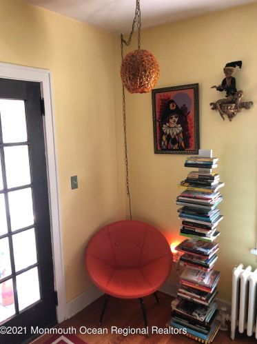 19 Deal Lake Point Rd, Tinton Falls NJ  07712-4601 exterior