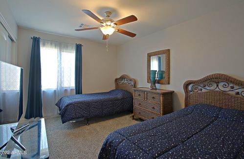 6426 38 Dr, Phoenix AZ 85029-2007 exterior