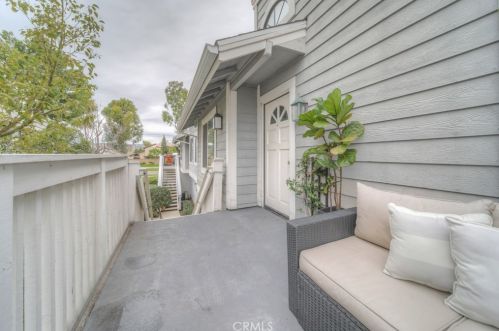 57 Remington, Irvine CA  92620-5730 exterior