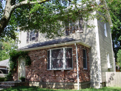 15 Emerald St, Newton, MA 02458-1213