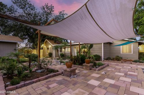 18824 30th St, Phoenix AZ  85050-3412 exterior