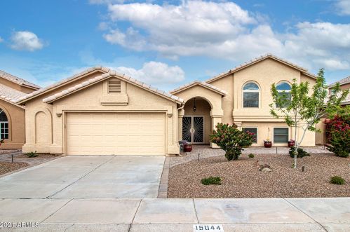 15044 40th St, Phoenix, AZ 85032-4623