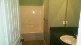 4593 Greenridge St, Springfield MO  65807-7204 exterior