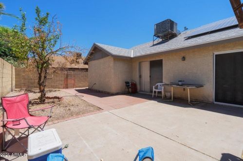 3856 Acoma Dr, Phoenix AZ 85032-4897 exterior