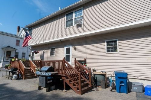 140 Oxford St, Lawrence MA 01841-4336 exterior