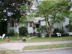 119 Fair Oaks Ave, Newton, MA 02460-1154