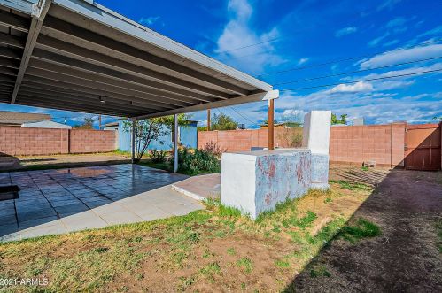 1817 38 Dr, Phoenix AZ 85053-5407 exterior