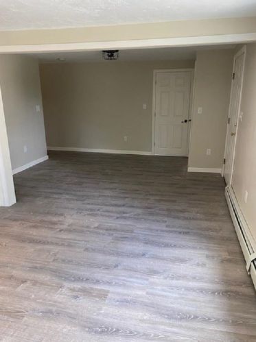 5 2 St, Dracut MA 01826-1002 exterior