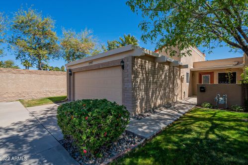 5547 5th Dr, Phoenix, AZ 85013-1809