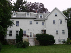 69 Fordham Rd, Newton, MA 02465-1208