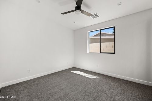 533 Belmont Ave, Phoenix AZ 85051-6766 exterior