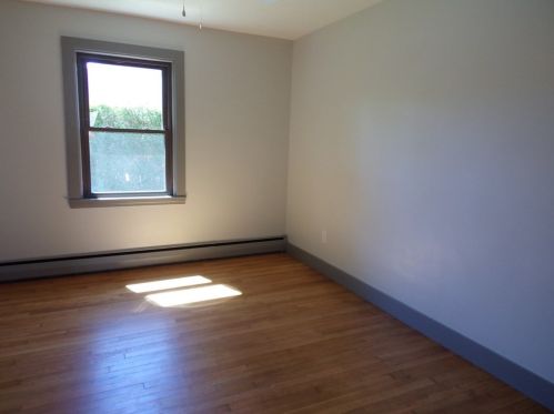 22 Coury Dr, New Bedford MA  02743-1972 exterior