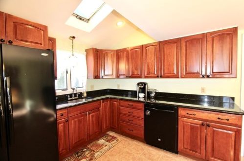 1 Main St, Groveland MA 01834-1415 exterior