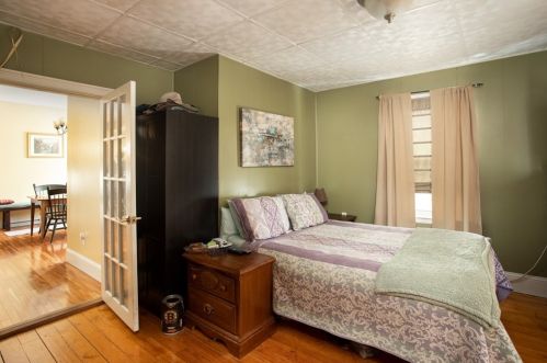 183 Thomas St, Fall River MA 02723-2404 exterior