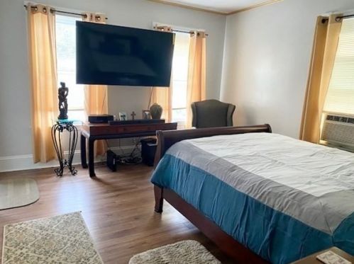 107 Chancery St, New Bedford MA 02740-3568 exterior