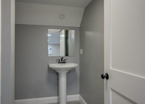 6 Red Hill Rd, North Reading MA  01864-1718 exterior