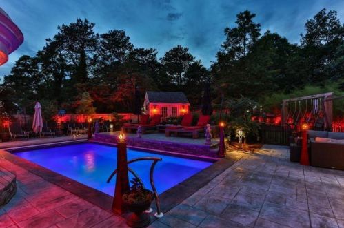 6 Peach Orch Ln, Eastham MA 02642-2673 exterior