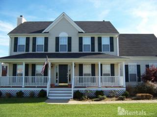 3903 Fairfield Meadows Dr, Louisville KY  40245-7413 exterior