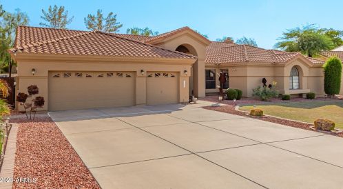 1149 Beverly Ln, Phoenix AZ 85032-3409 exterior