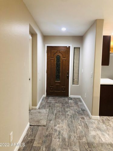 1627 Alta Vista Rd, Phoenix, AZ 85041-5529