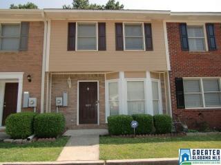 5017 Falling Creek Ln, Birmingham AL  35235-8649 exterior