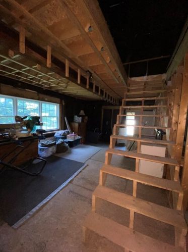 298 Central St, East Bridgewater MA 02333-2018 exterior